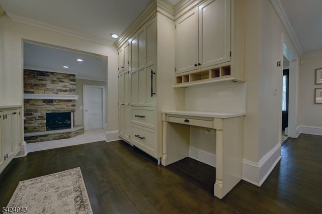 32 Virginia Rd, Montville Twp., NJ 07045