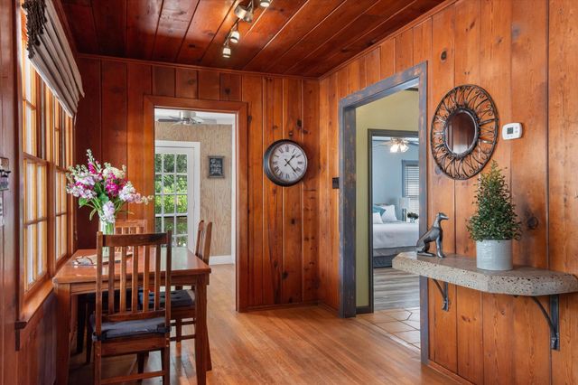 1102 Avenue G, Marble Falls, TX 78654