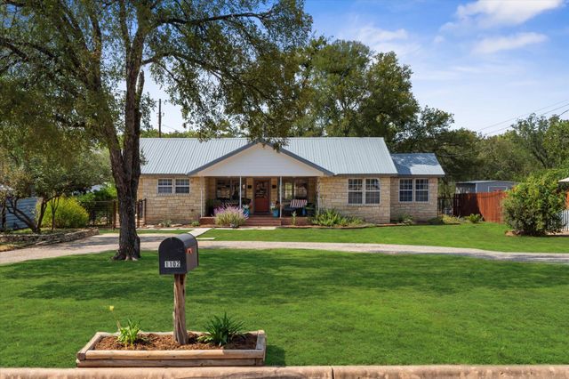 1102 Avenue G, Marble Falls, TX 78654