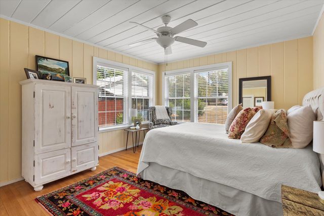 1102 Avenue G, Marble Falls, TX 78654