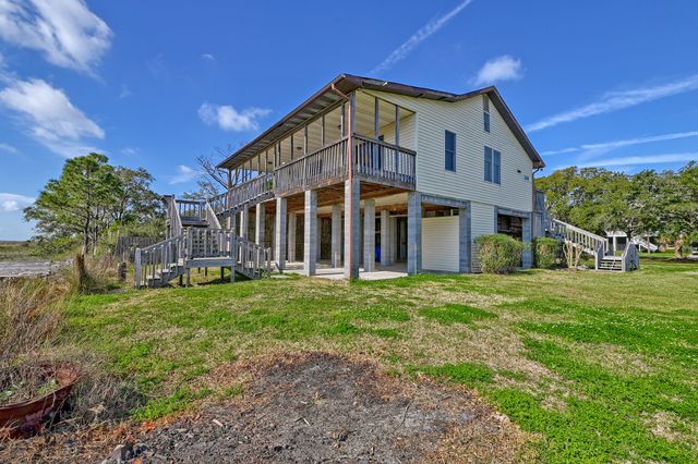 1538 Periwinkle Drive, Mount Pleasant, SC 29466