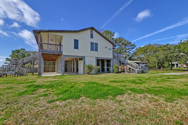 1538 Periwinkle Drive, Mount Pleasant, SC 29466