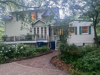 700 Illinois Road, Wilmette, IL 60091