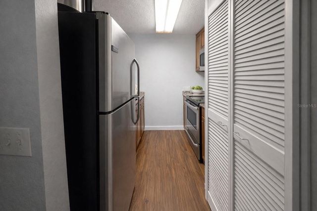 141 FERNERY ROAD E6, Lakeland, FL 33809