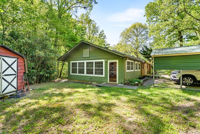 401 Guest Lane, Hayesville, NC 28904
