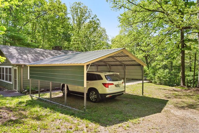 401 Guest Lane, Hayesville, NC 28904
