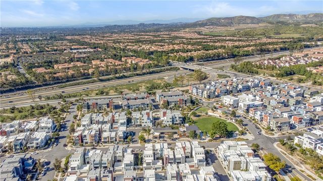 131 Mirth, Irvine, CA 92618