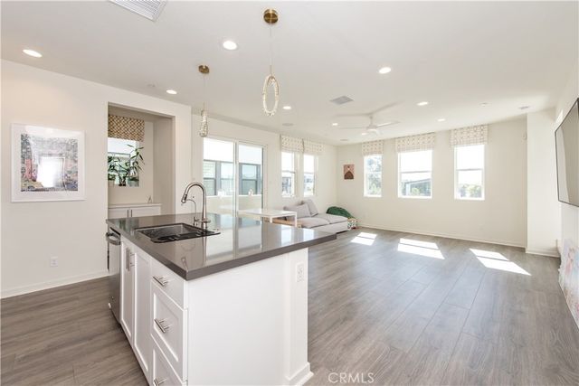 131 Mirth, Irvine, CA 92618