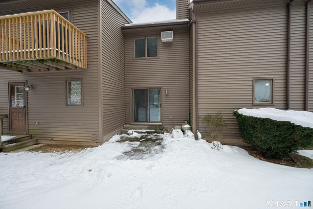 15 Twin Oaks 15, New Milford, CT 06776