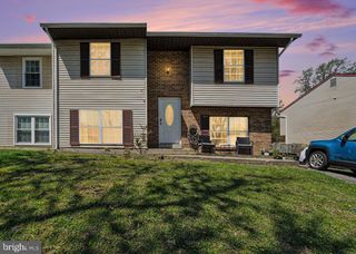 1604 SECRETARIAT DR, Annapolis, MD 21409