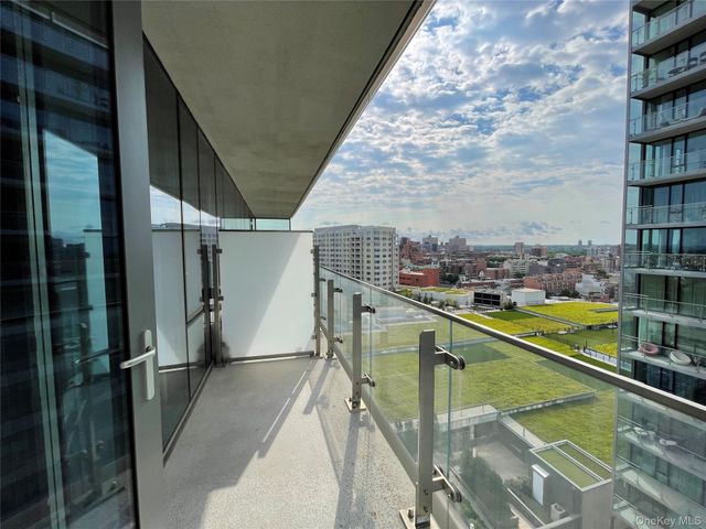 131-05 40 Road 18T, Flushing, NY 11354