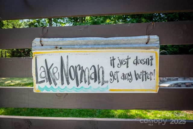 4017 Halyard Drive, Denver, NC 28037