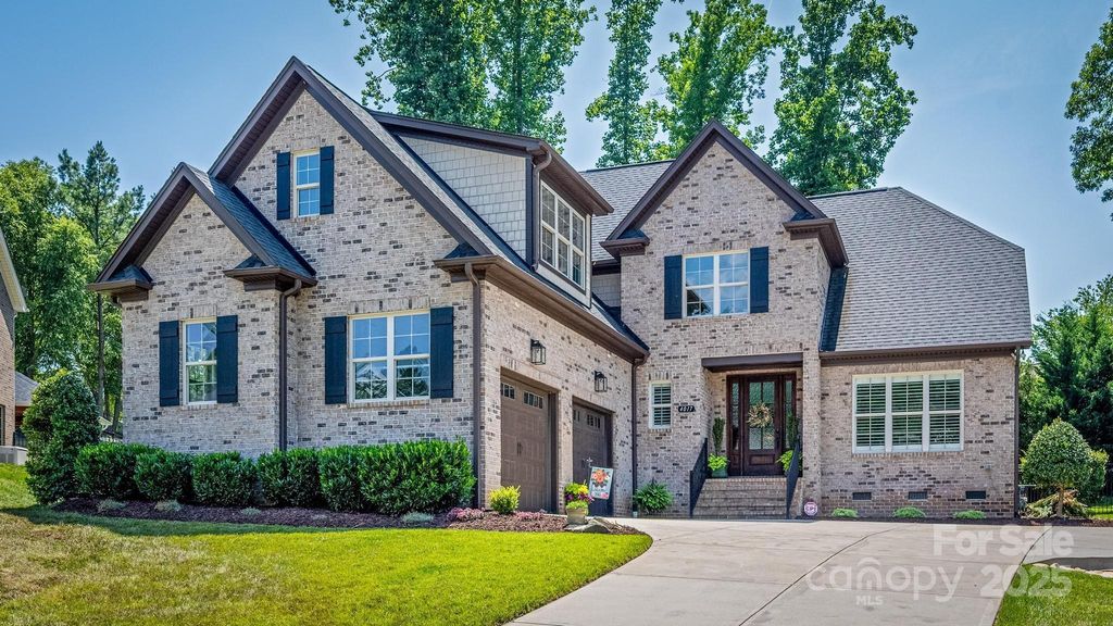 4017 Halyard Drive, Denver, NC 28037