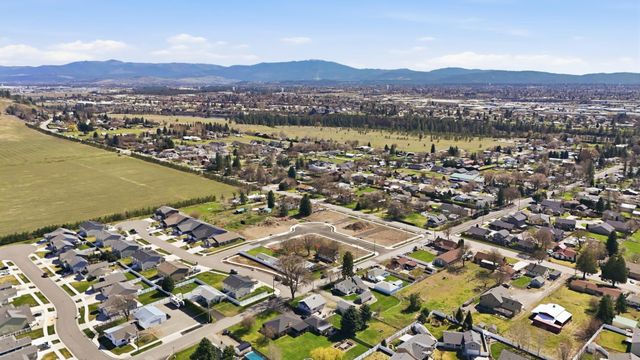 4525 N FARR Rd, Spokane, WA 99206