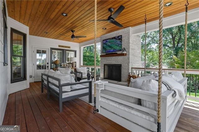 4045 Inverness Crossing, Roswell, GA 30075