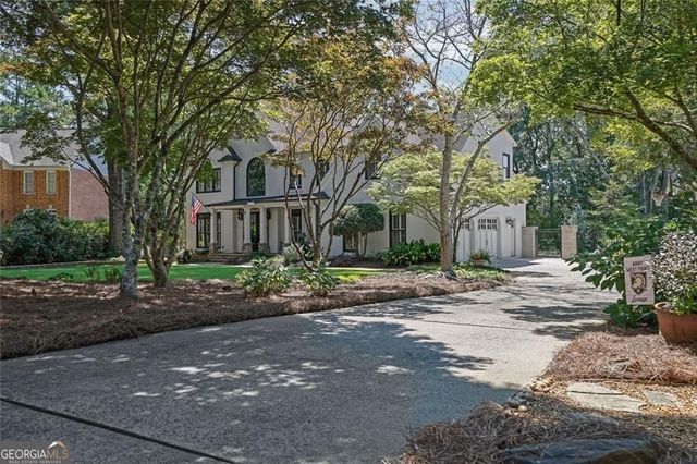 4045 Inverness Crossing, Roswell, GA 30075