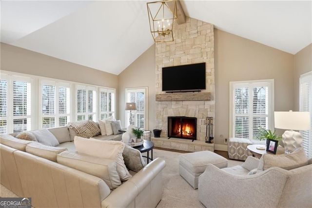 4045 Inverness Crossing, Roswell, GA 30075