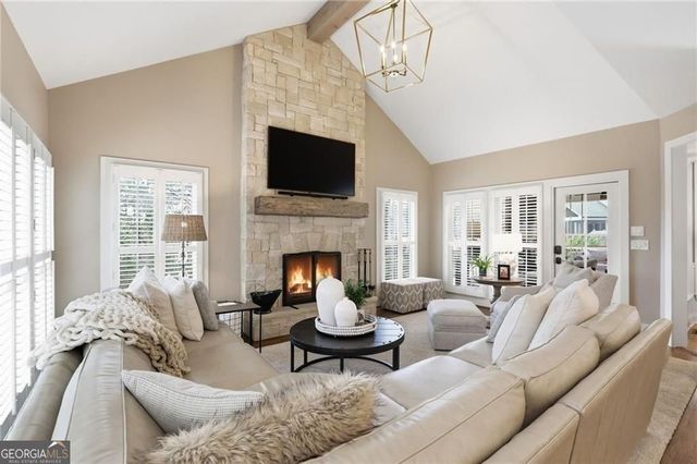 4045 Inverness Crossing, Roswell, GA 30075