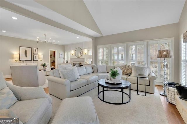 4045 Inverness Crossing, Roswell, GA 30075