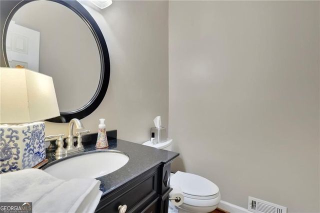 4045 Inverness Crossing, Roswell, GA 30075