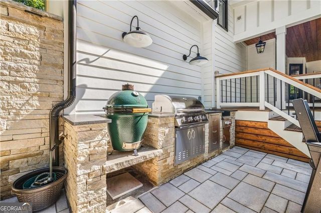 4045 Inverness Crossing, Roswell, GA 30075