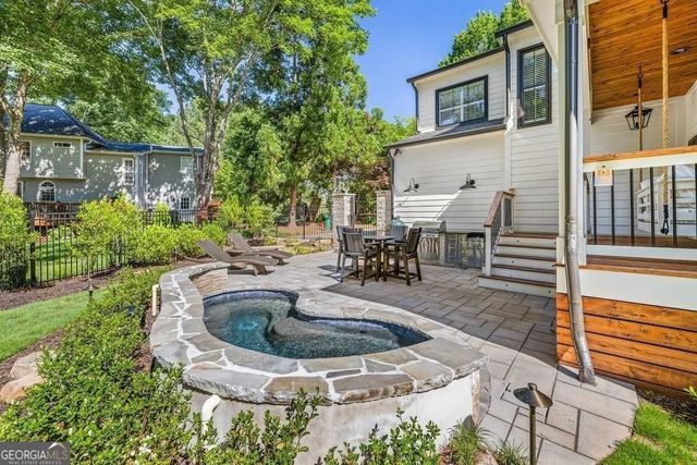 4045 Inverness Crossing, Roswell, GA 30075