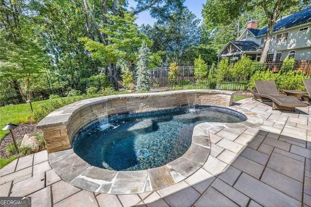 4045 Inverness Crossing, Roswell, GA 30075