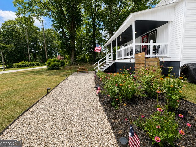 30 Church Street, Carnesville, GA 30521