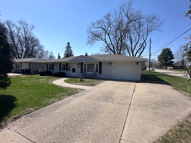 1809 22nd Avenue, Sterling, IL 61081