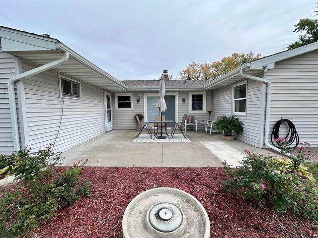 1809 22nd Avenue, Sterling, IL 61081