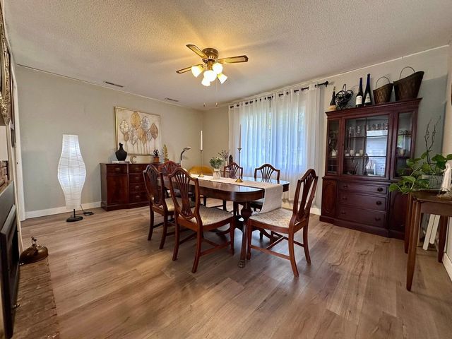 1809 22nd Avenue, Sterling, IL 61081