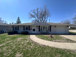 1809 22nd Avenue, Sterling, IL 61081
