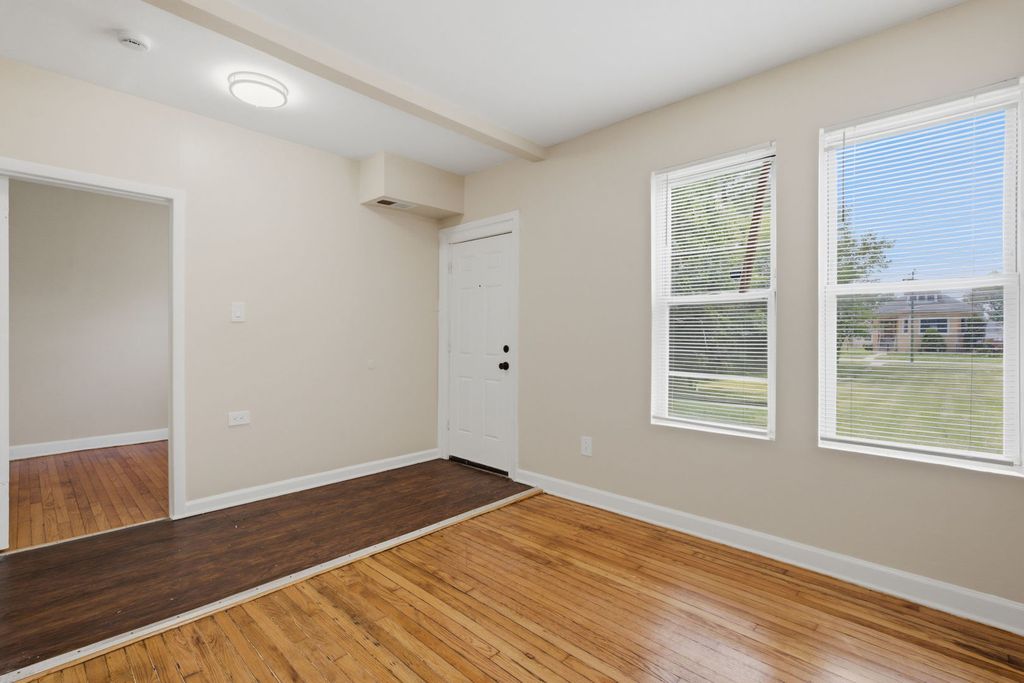 10215 S Aberdeen Street, Chicago, IL 60643 — photo 4