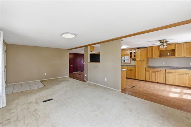 34372 169th Street, Leavenworth, KS 66048