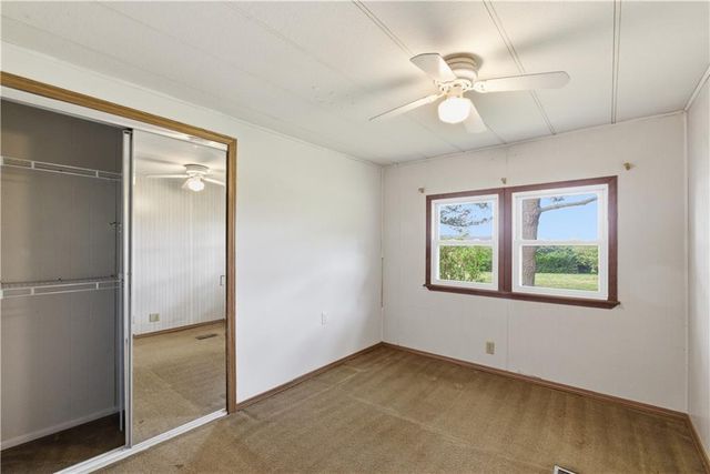 34372 169th Street, Leavenworth, KS 66048