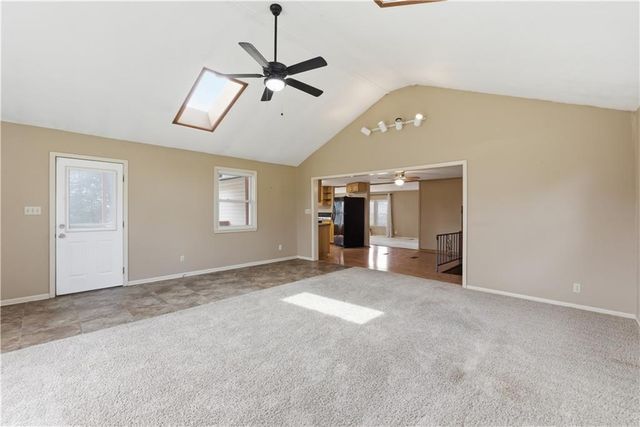34372 169th Street, Leavenworth, KS 66048