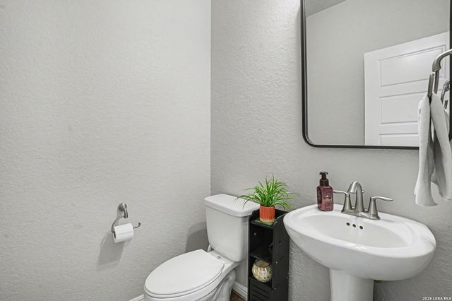 215 Wickersham, Boerne, TX 78015