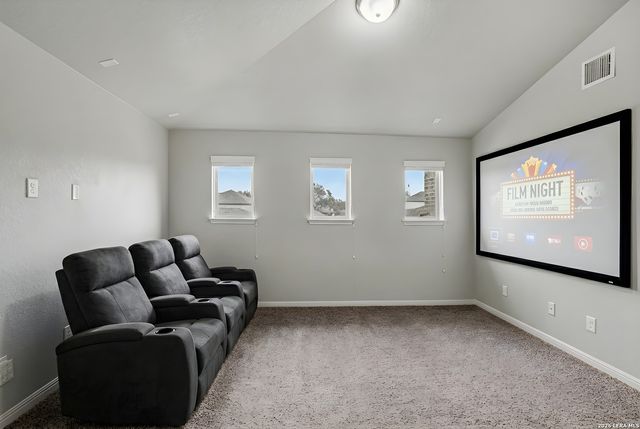 215 Wickersham, Boerne, TX 78015