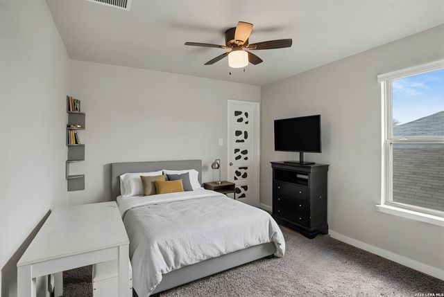 215 Wickersham, Boerne, TX 78015