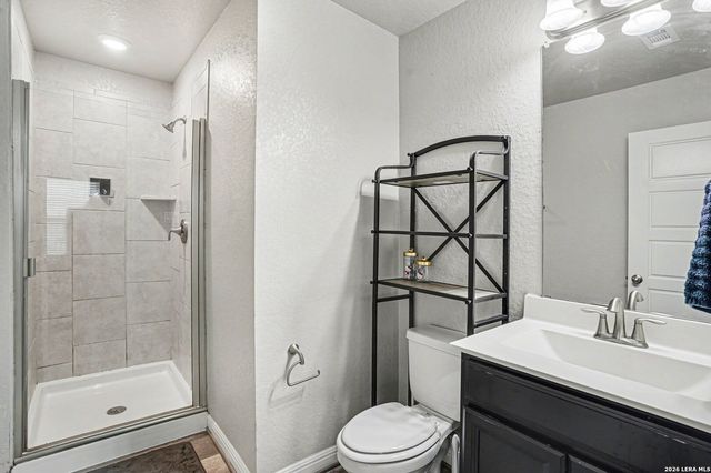 215 Wickersham, Boerne, TX 78015