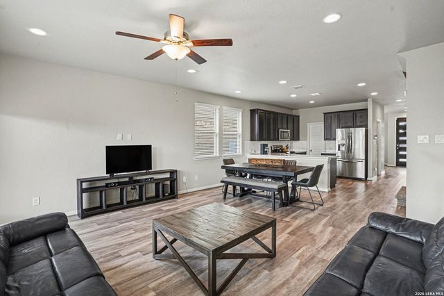 215 Wickersham, Boerne, TX 78015