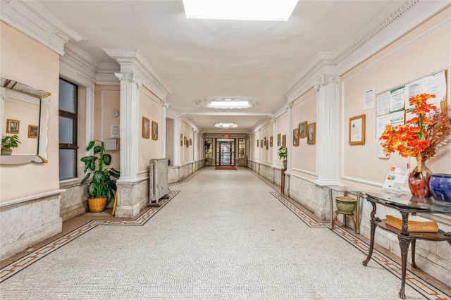 100 W 141 Street 57, New York (manhattan), NY 10030