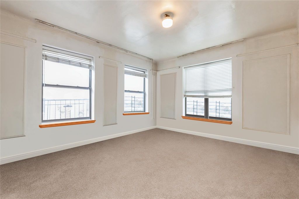 100 W 141 Street 57, New York (manhattan), NY 10030
