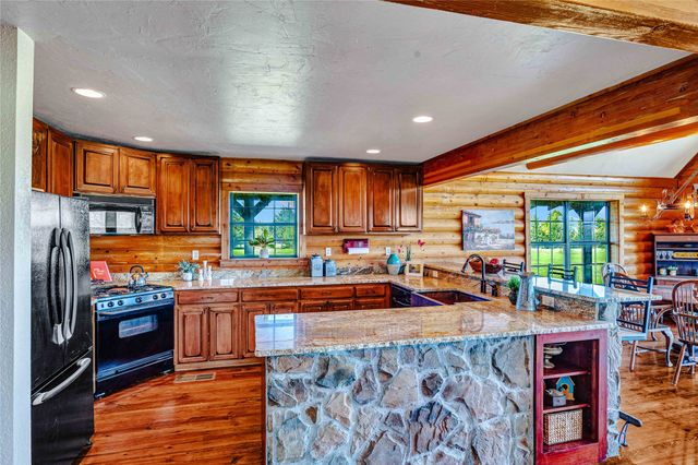 1430 County Road 3025, Bonham, TX 75418