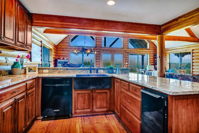 1430 County Road 3025, Bonham, TX 75418