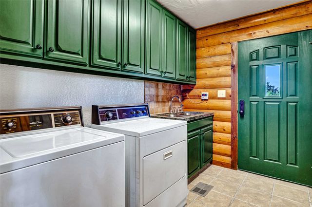 1430 County Road 3025, Bonham, TX 75418