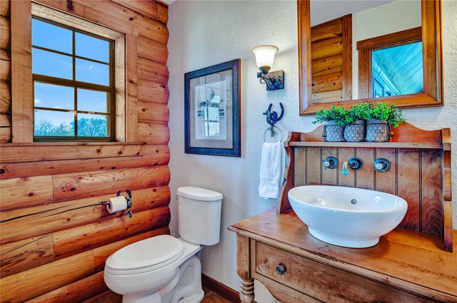 1430 County Road 3025, Bonham, TX 75418