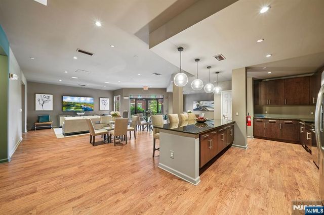 1119 Riverview Avenue 119, Englewood, NJ 07631