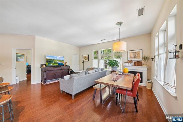 1119 Riverview Avenue 119, Englewood, NJ 07631