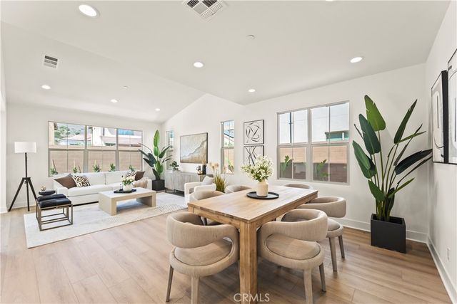 173 Somera, Irvine, CA 92602